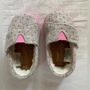 Tiny Tom’s Classic wool gray/pink Polka dot shoes kids
